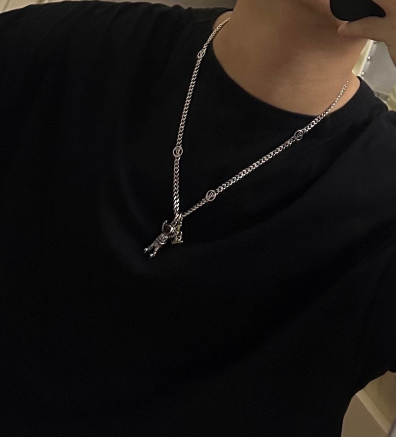 LV Necklaces